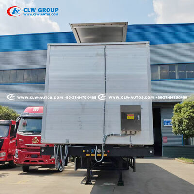 3-Axle Hydraulic Livestock Trailer with 36 Fans and Triple Decks for Superior Animal Transport