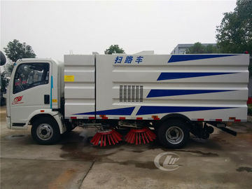 City Cleaning Machine Road Sweeper Truck Howo 4 X 2 115HP 5CBM Vacuum Type